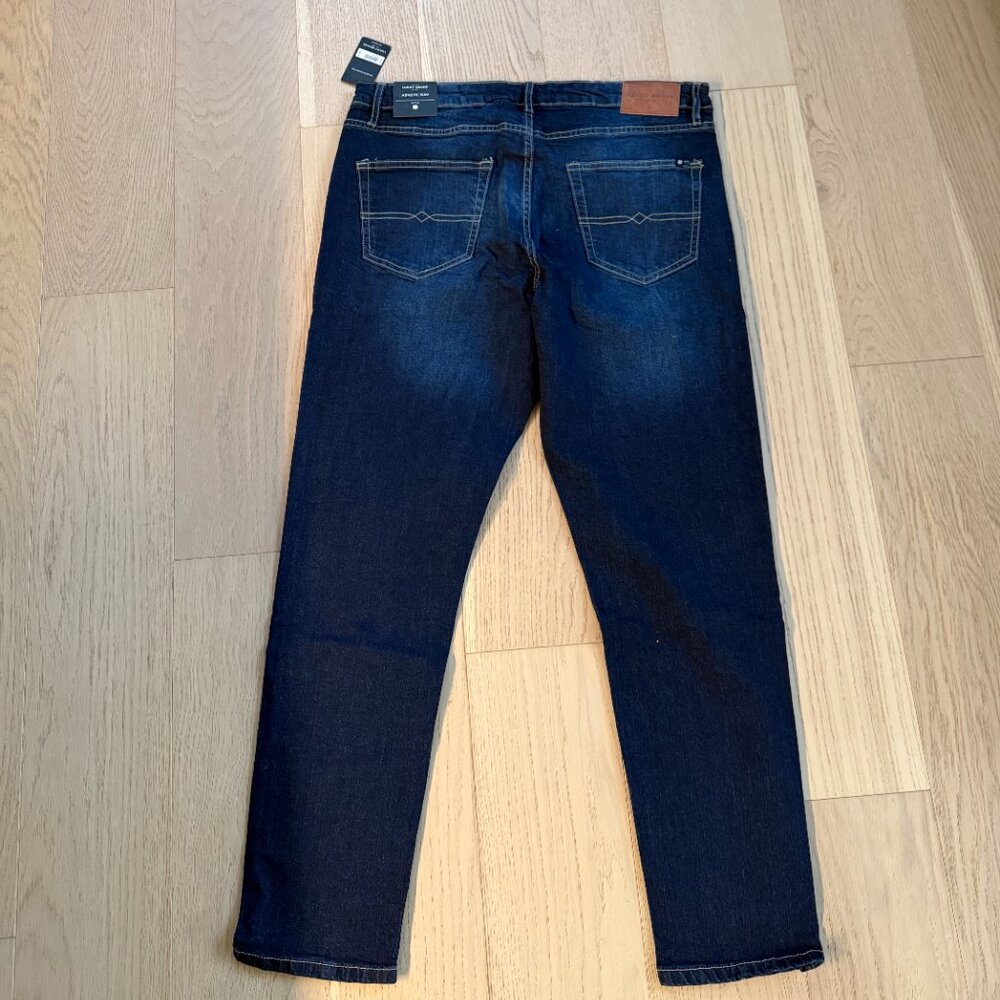 NWT Men's Lucky Brand Athletic Slim Jeans (36 x32) - Picture 7 of 7